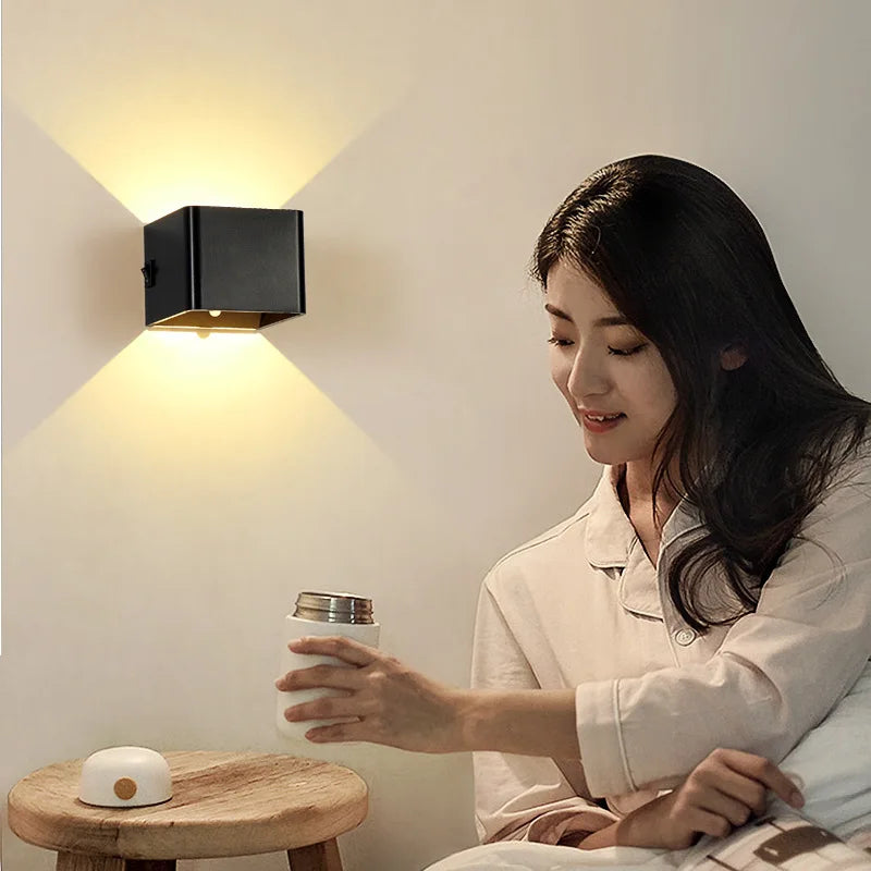 USB Rechargeable LED Wall Light Human Induction Sensor Wireless Wall Lamp Cordless Sconce Night Lamp For Bedside Bedroom Hallway